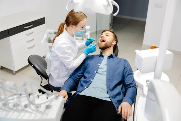 Best Tooth Extraction  in Lansing, IL